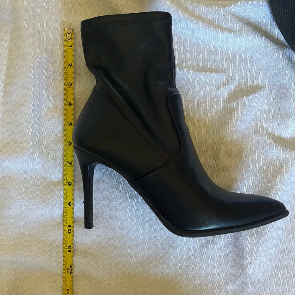 Steve Madden Elwyn Boot